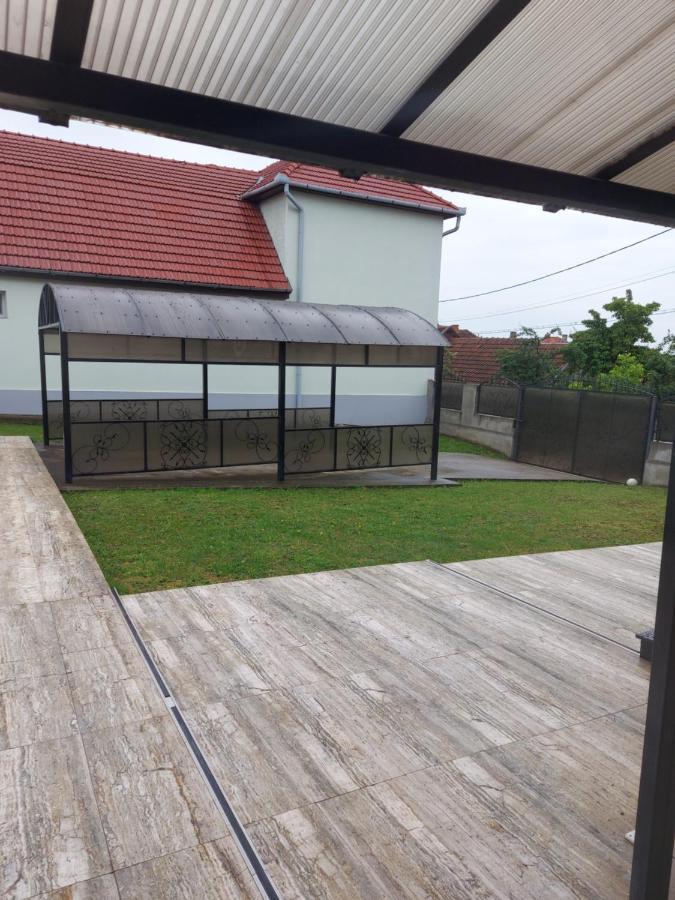 Cataleya Apart Home Oradea Exterior foto